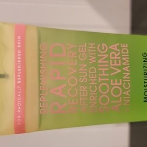 Mine Tan Body Skin Replenishing Rapid Recovery Gel